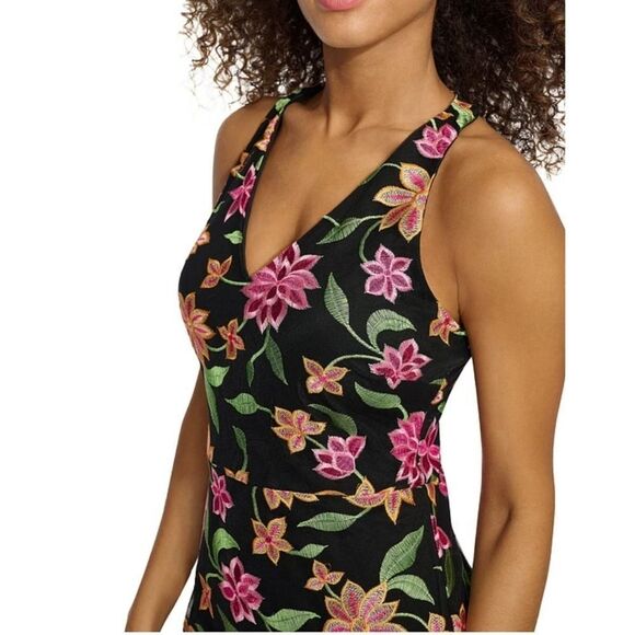 NWT SIENA Floral Embroidered Mesh V-Neck Sleeveless Sheer Hem Dress Size 4 - Picture 4 of 5